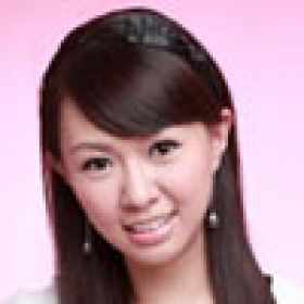 卓依婷參加深圳科源集團(tuán)20周年慶典晚會(huì)